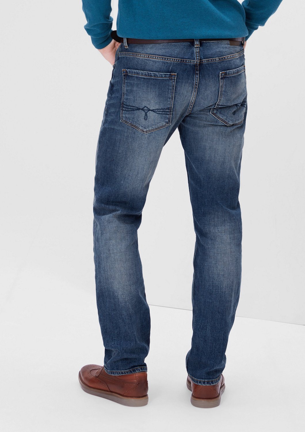 s.Oliver RED LABEL Tubx Straight: Jeans mit Gürtel